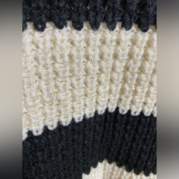 Hooked Up by I.O.T Sweater - Picture 3 of 4